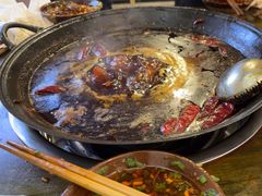 -黄潇洒老火锅(九眼桥宏济巷店)