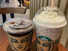 -星巴克(南京新百店)