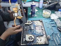 -华硕电脑ROG玩家国度·售后维修中心(虹桥天街店)