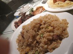 -新大咀港式茶餐厅(宝山万达店)