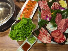 -明洞阿姨·韩式酱蟹烤肉·创意料理(三元桥店)