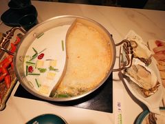 -椰子湾·海南火锅·糟粕醋·椰子鸡(正大广场店)