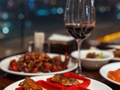 -荣誉国际酒店-云顶旋转餐厅