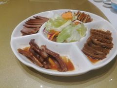 -宁波石浦大饭店(新材料城店)