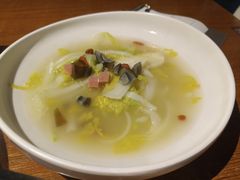 -鱼亨小鲜酸菜鱼(大信店)