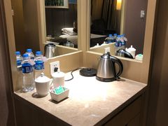 -南京双门楼宾馆(盐仓桥地铁站阅江楼店)