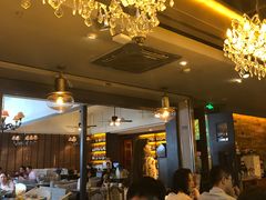 大堂-酒肆浅葱•烧烤•龙虾•排档(卓悦intown店)