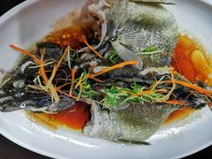 -客家大院·非遗赣南客家菜(郁孤台店)