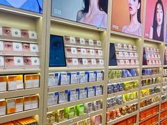 -moody彩瞳(环宇城店)