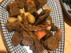 上海四喜烤麸-玖鲜小笼(中山广场店)