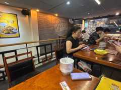 -BHC炸鸡(明洞总店)