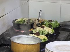 -小街曹师傅砂锅麻辣烫(亚泰大街店)