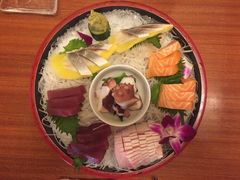-由紀日本料理·炭火燒肉
