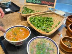 -云阿蛮云南生烫牛肉米线(奉贤路店)