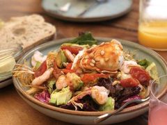 虾仁牛油果沙拉-RAC BAR(安福路店)