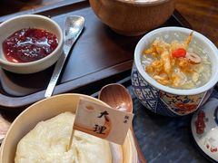 -银米·云南传统过桥米线(双廊黑金冠店)