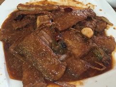 -溢心园香河肉饼总店