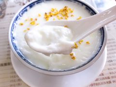 -周大娘牛乳(旧寨古村总店)