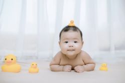 -小熊维尼高端孕婴摄影(清湖金銮店)