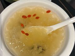 -香山湖家家宴(中山陵店)
