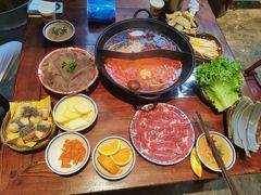-袁山山重庆火锅(丈八北路店)