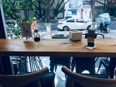 靠窗位-小豆海棠(人民南路店)
