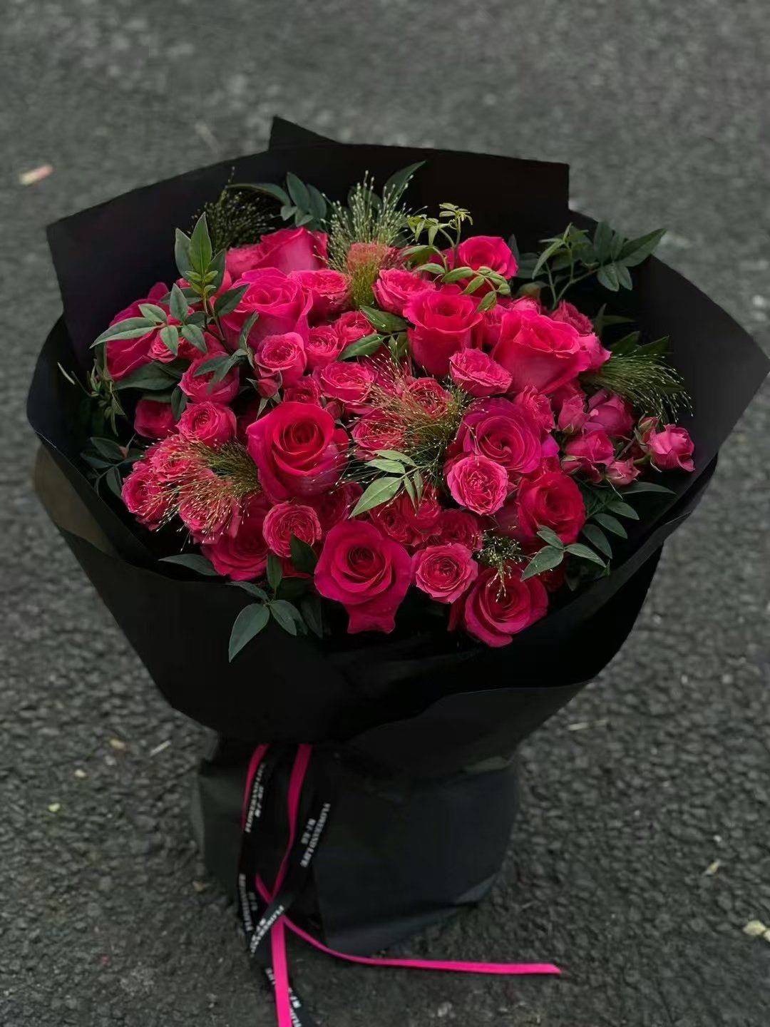 玫瑰花束的浪漫风