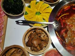 -卤校长重庆火锅(国兴店)