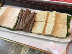 -前门·鲜肉火锅(长风店)