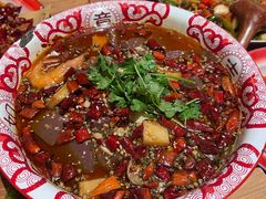 -泥糊破店小酒馆·团建聚餐(南京西路店)