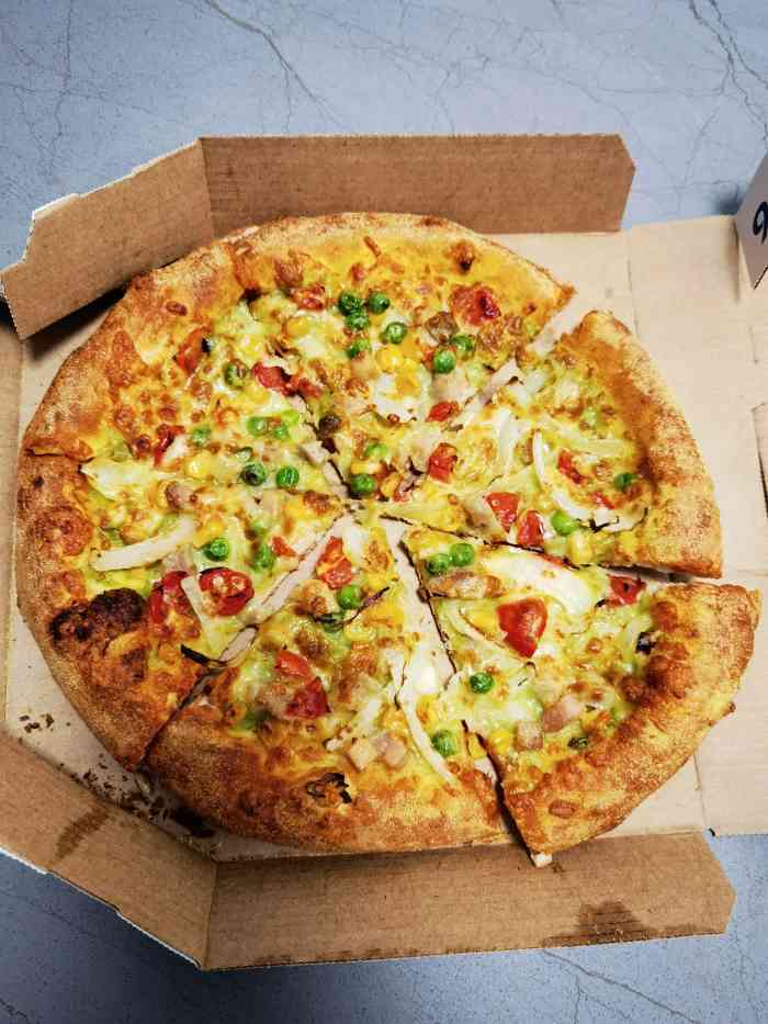 达美乐比萨(洛川路店)-"孩子非常喜欢这里的薄底披萨,一个人能干掉.