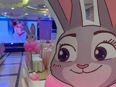 -天外天美食广场(哈尔滨路店)