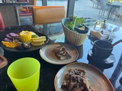 -雾山韩式烤肉·海南糟粕&椰子鸡火锅·海景餐厅(三亚绿发山海天JW万豪酒店)