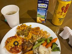 -班达拉奈克国际机场