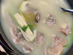 -避风塘(百联奥特莱斯广场店)