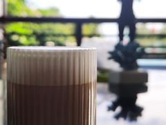 -亚龙湾喜来登·美景台大堂吧