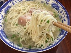 枫镇大肉面-同得兴面馆.苏式面.三虾面(园区店)