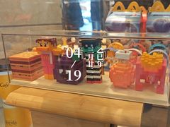 -麦当劳(展览路店)