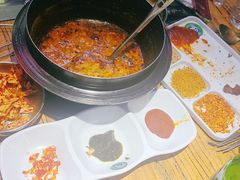 -河坝烧烤串城(银亭路店)