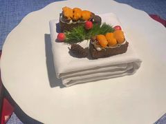 -弦月窗LUNETTE BY AMANDA(复兴路店)