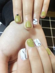 点击看大图 手部美甲-素颜秀·纹眉·野生眉·纹唇半永久