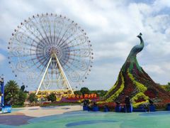 -七彩云南欢乐世界