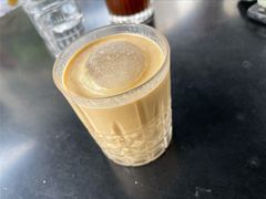 -Be Lived Cafe比例咖啡(摩天轮店)