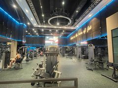 -滨力健身俱乐部