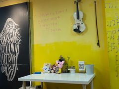 -志龙皇冠吃货椰子铺