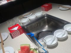 -海底捞火锅鲜切牛肉主题店(长寿路店)