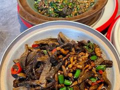 -吕氏焗小鲜•海鲜青岛菜(总店)