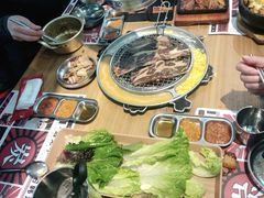 -青瓦炭韩潮烤肉(花园道店)