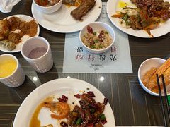 -七彩云南古滇温泉山庄