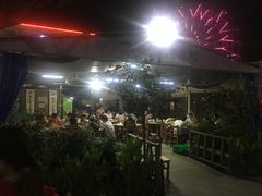 -亚龙湾8号(丁村万人海鲜广场店)